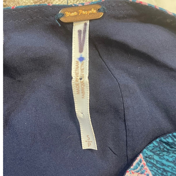 Free People Morning Sun 2-Piece Set Small Teal and Pink Flowers NEW - Picture 8 of 15